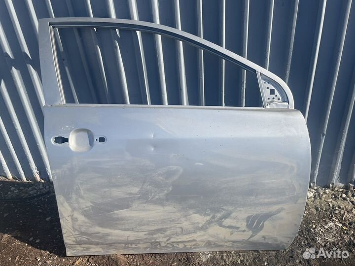Toyota corolla 120 дверь передняя правая