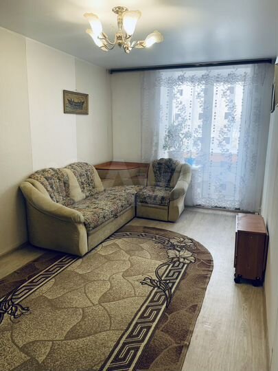 2-к. квартира, 50 м², 3/3 эт.