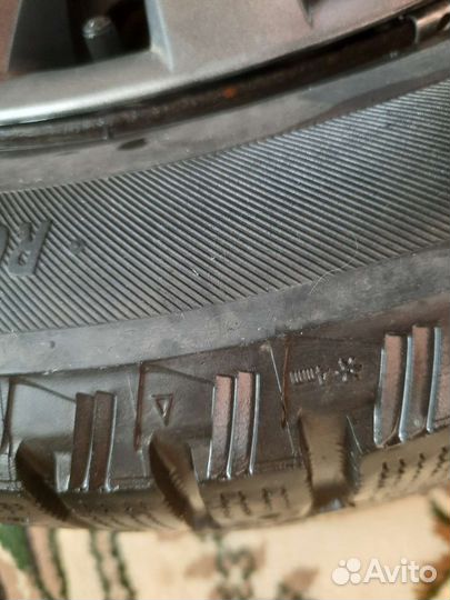 Bridgestone Blizzak Spike-01 195/60 R15 88T