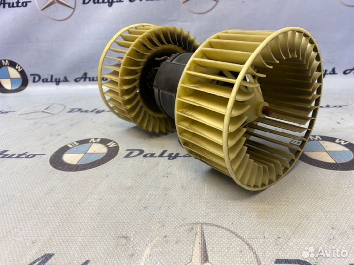 Моторчик печки Bmw 530I E39 LCI M54B30 2001-01-24