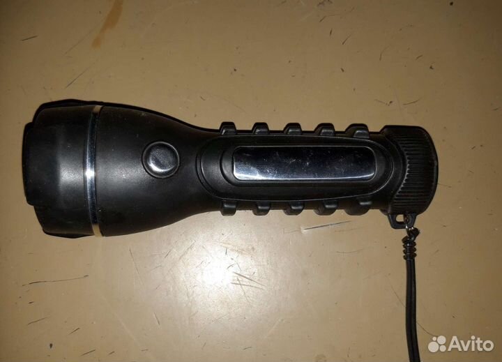 Фонарь ручной