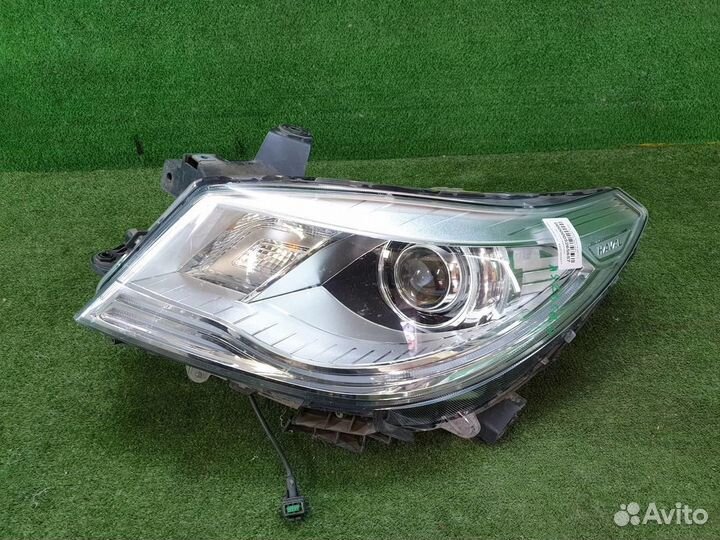 Фара левая Haval H9