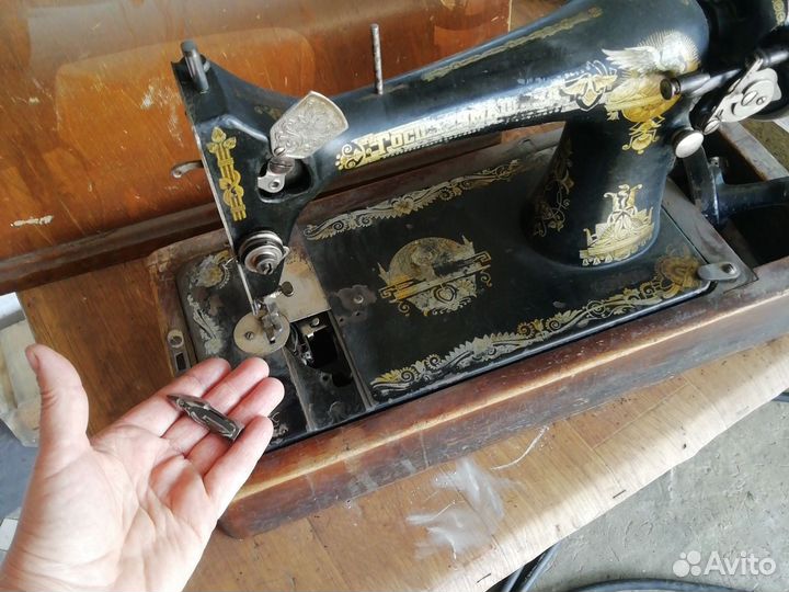 Швейная машина бу