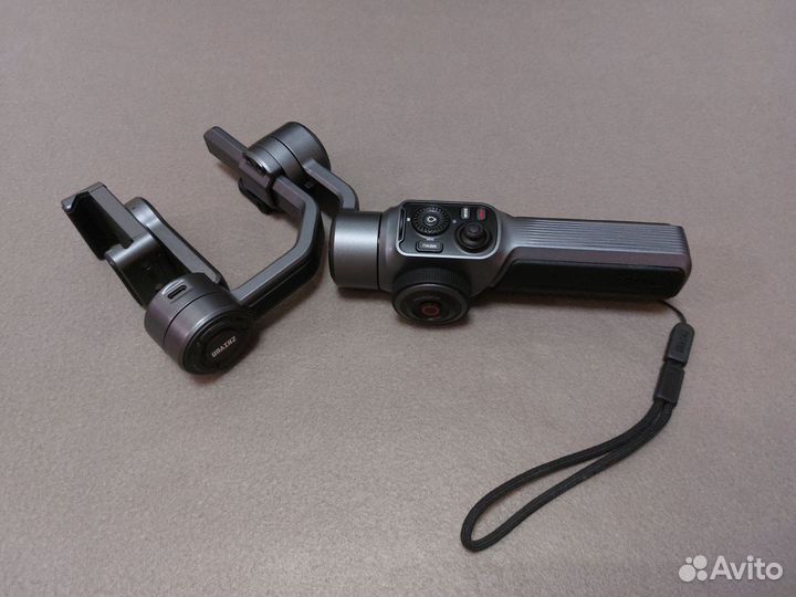 Стабилизатор Zhiyun smooth 5