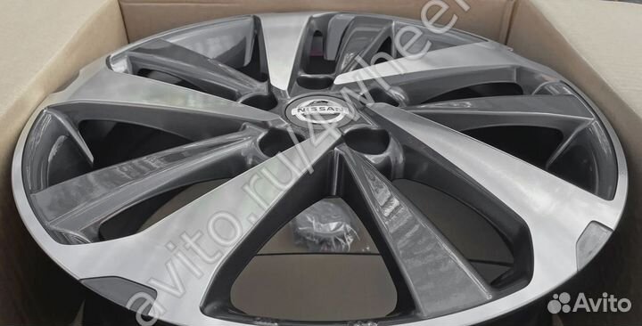 Диски Nissan Maxima R17