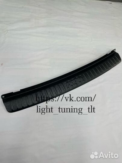 Защитная накладка на задний бампер Приора2