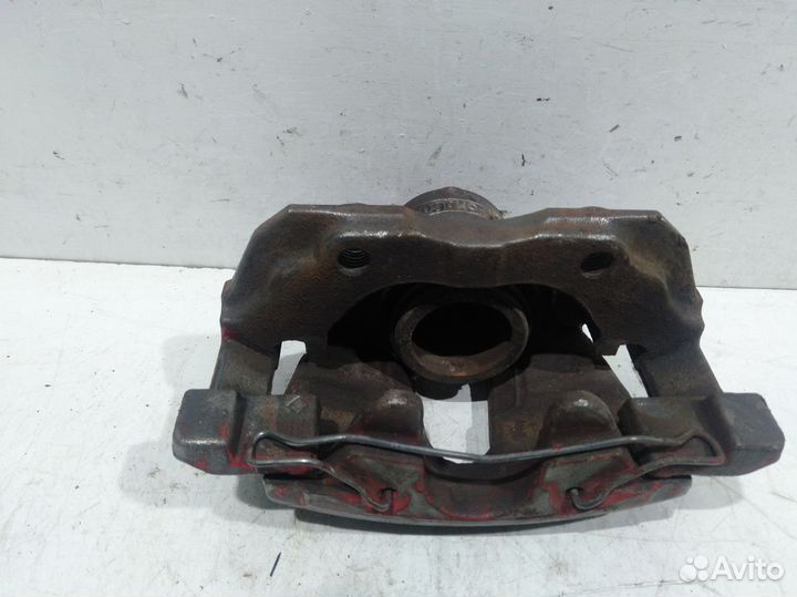 Суппорт тормозной передний левый Focus III 2011