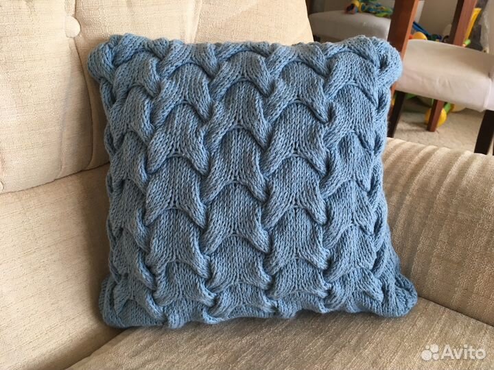 Вязаные подушки