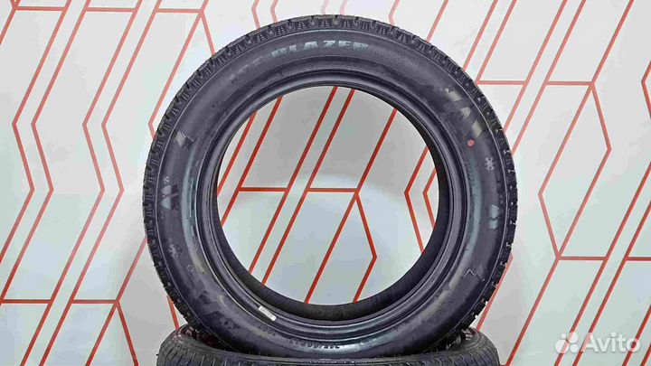 Sailun Ice Blazer Arctic SUV 215/60 R17 100T