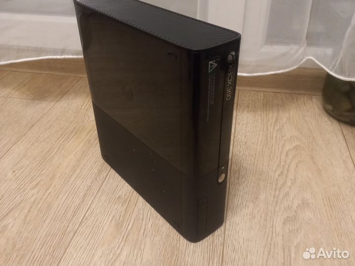 Xbox 360фат 60гб freeboot+kinekt