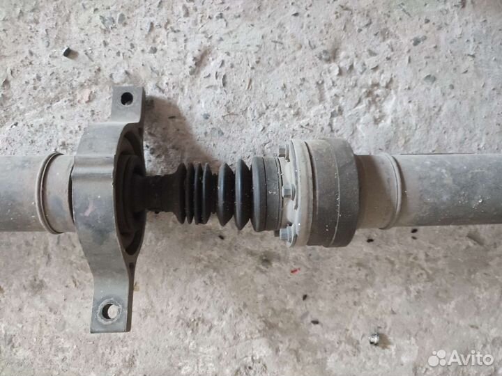 Карданный вал на хундай Санта Фе 2