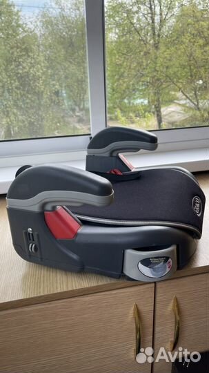 Детское кресло бустер