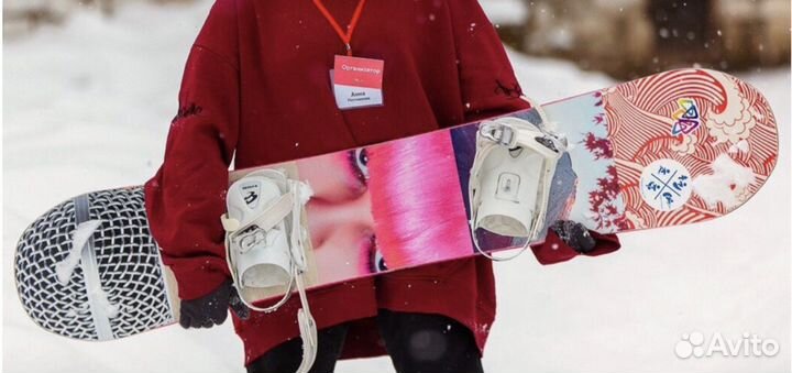 Сноуборд DC 146см женский