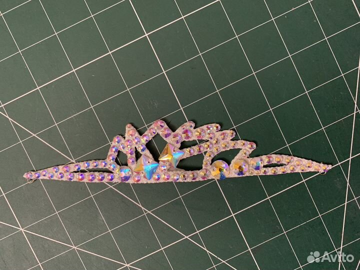 Украшение на пучок для художественной гимнастики