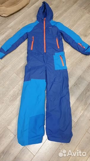 Лыжный комбинезон