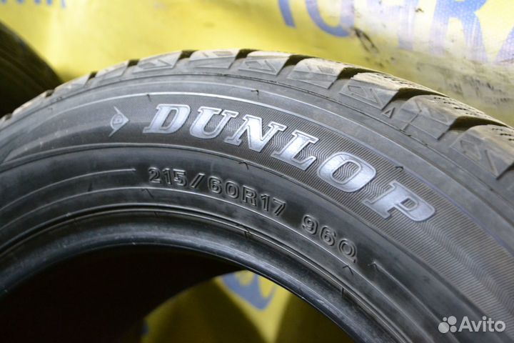 Dunlop Winter Maxx WM01 215/60 R17