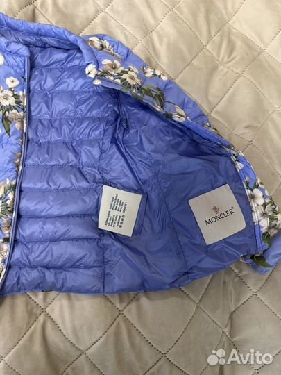Куртка для девочки весенняя moncler 116 размер