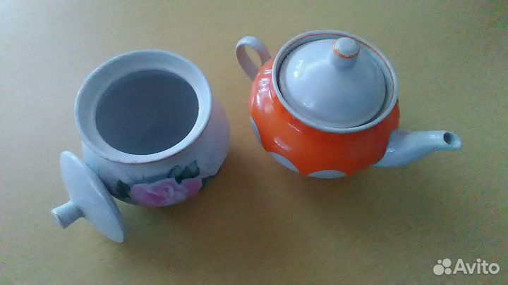 Блюдо,кофейник