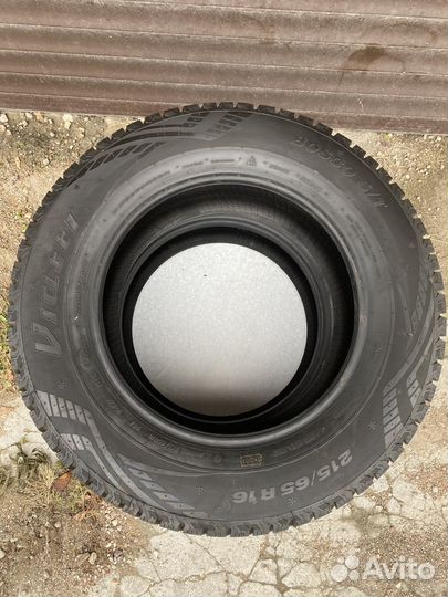 Viatti Bosco S/T V-526 215/65 R16 и 215/65 R16