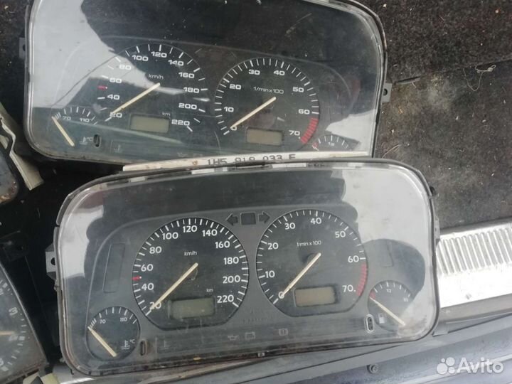 Приборная панель гольф 2.гольф3.пассат