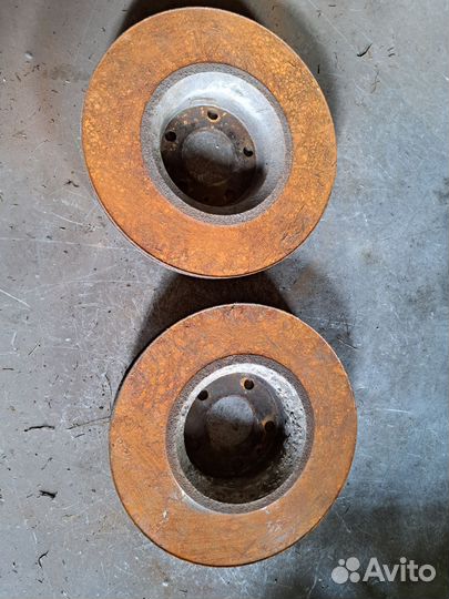 Диск тормозной передний Audi A6 C6