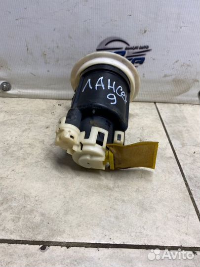 Топливный насос Mitsubishi Lancer 9 4G18 2005