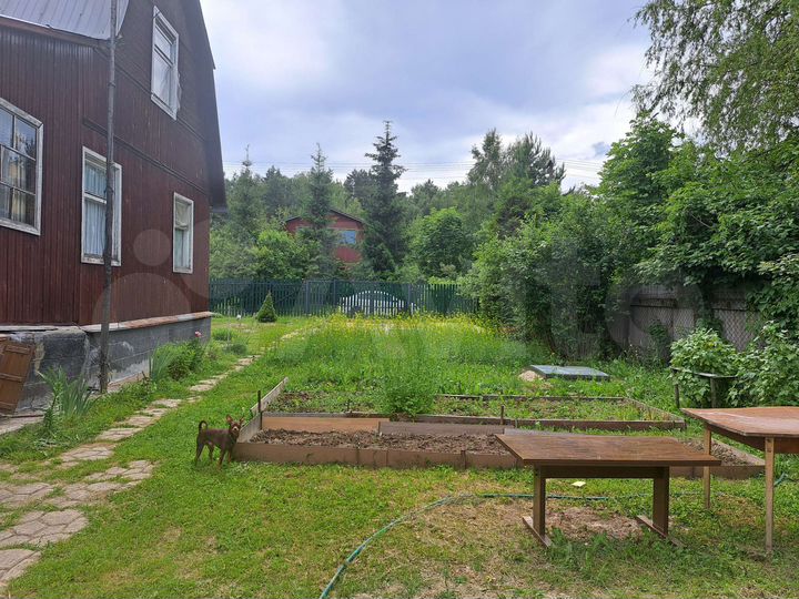 Дача 100 м² на участке 10 сот.