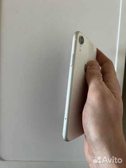 iPhone Xr, 128 ГБ