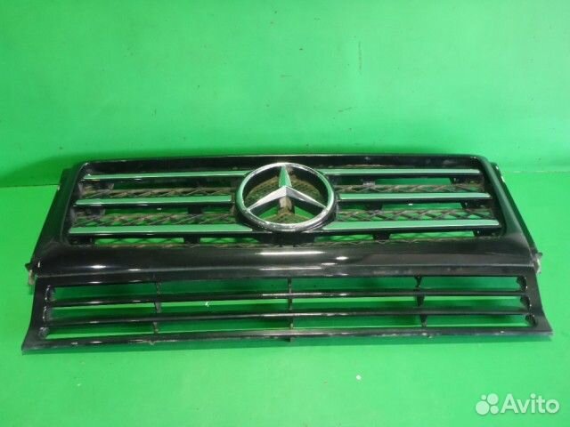 Решётка радиатора Mercedes-benz W463 G-class 1989