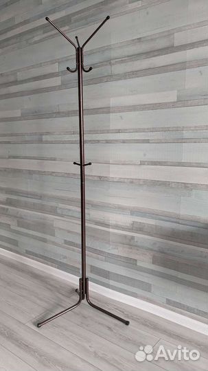 Вешалка напольная