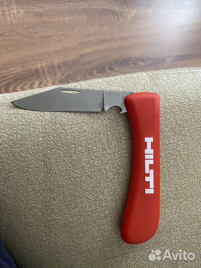 Нож