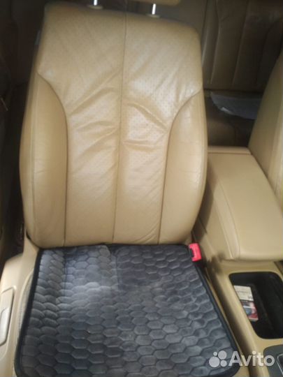 Сидения Volkswagen passat b6(+весь салон)