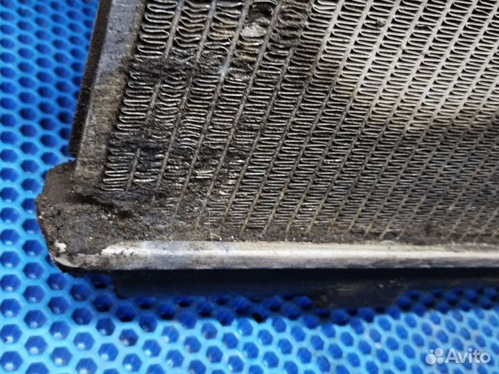 Радиатор охлаждения основной Volvo s40 v40