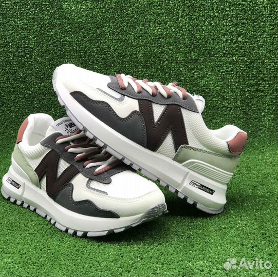 New Balance 574: Кроссовки для женщин, 37-41