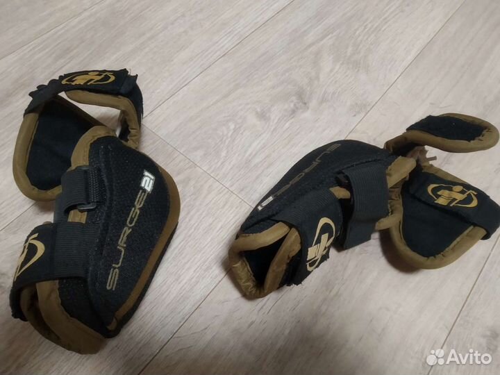 Налакотники хоккейные детские