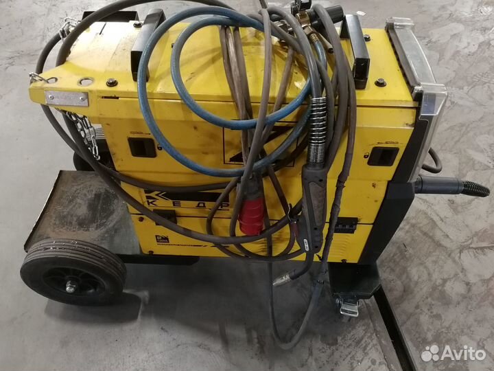 Сварочный полуавтомат Кедр alphamig-300S 30-300A