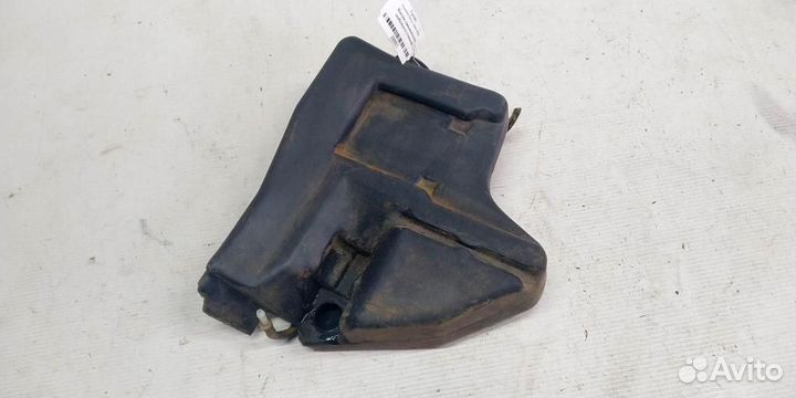 Бачок омывателя лобового стекла Hyundai Grace 93