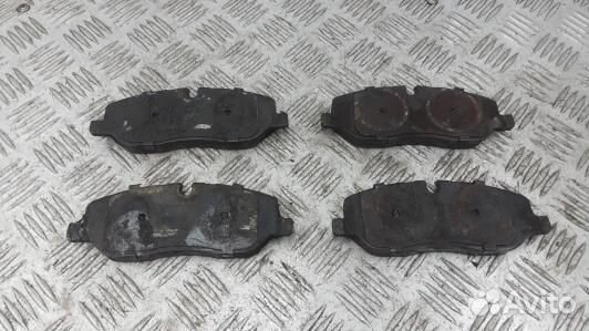 Тормозные колодки передние левые land rover discov