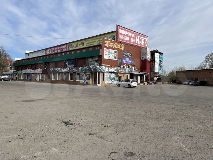 Торговая площадь, 32 м²