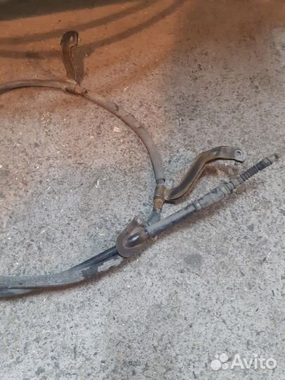 Трос ручника правый kia ceed jd