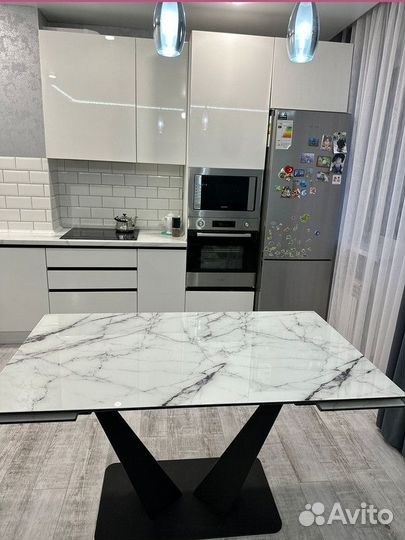 Стол для дома