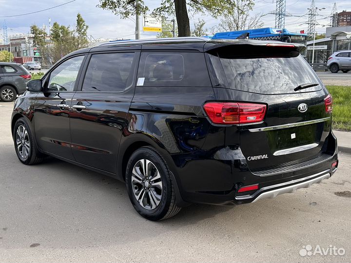 Kia Carnival 2.2 AT, 2020, 31 727 км