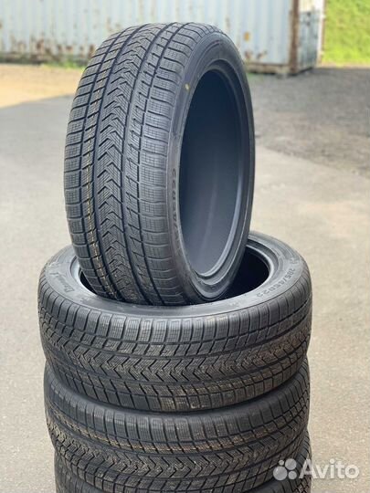 Gripmax Status Pro Winter 275/50 R21 113V