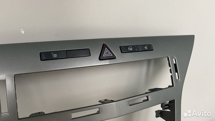 Пластик центральной консоли комплект Opel Astra H