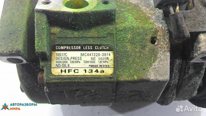 Компрессор кондиционера Jeep Cherokee KJ 2004