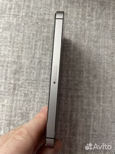 iPhone 5S, 16 ГБ