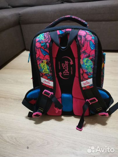 Рюкзак(портфель, ранец) maigic Delune