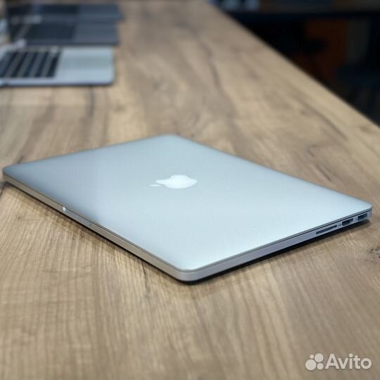 Apple MacBook Pro 13