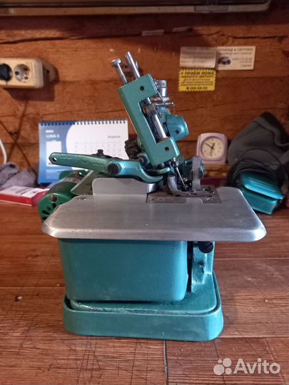 Оверлок промышленный бу