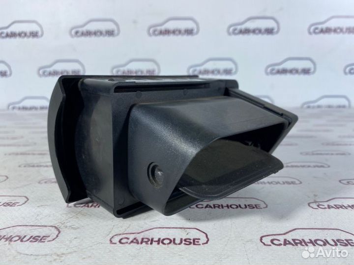 Дефлектор салона правый Audi A4 B5 1.8 1997